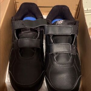 New Balance 575V2 Black Velcro Athletic Shoes 9.5 women’s/ 11.5 men’s NEW